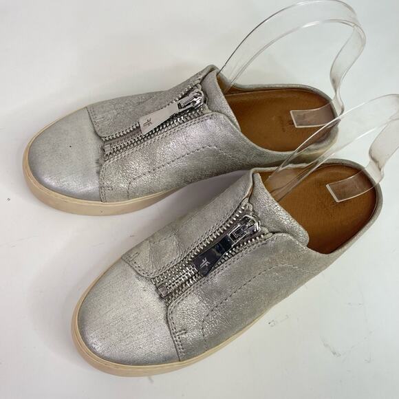 Frye Lena Slip On Mule Sneaker Size 7.5 Silver Metallic Zipper Leather Shoes - Picture 3 of 9
